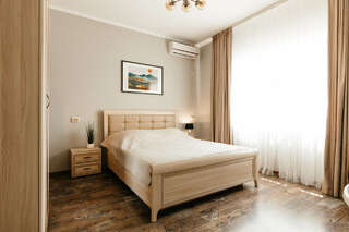 Гостевой дом Мераба Судак-1